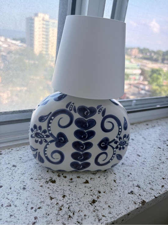 Clase Azul Other - Clase azul tequila bottle floral ceramic led lamp